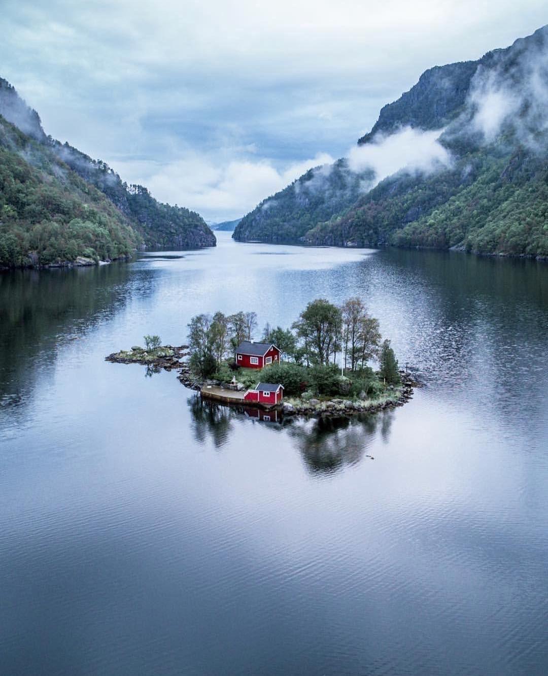 tourism-summer-meanwhile-in-most-photographed-here-many-times-ve-seen-TV-travel-shows-fact-there-puzzle-bookshelf-on-Eiaholme